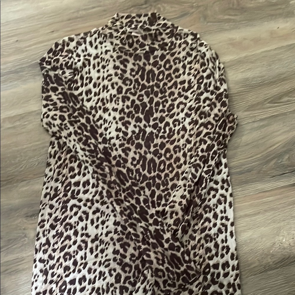 Leopard Print Long Sleeve Top